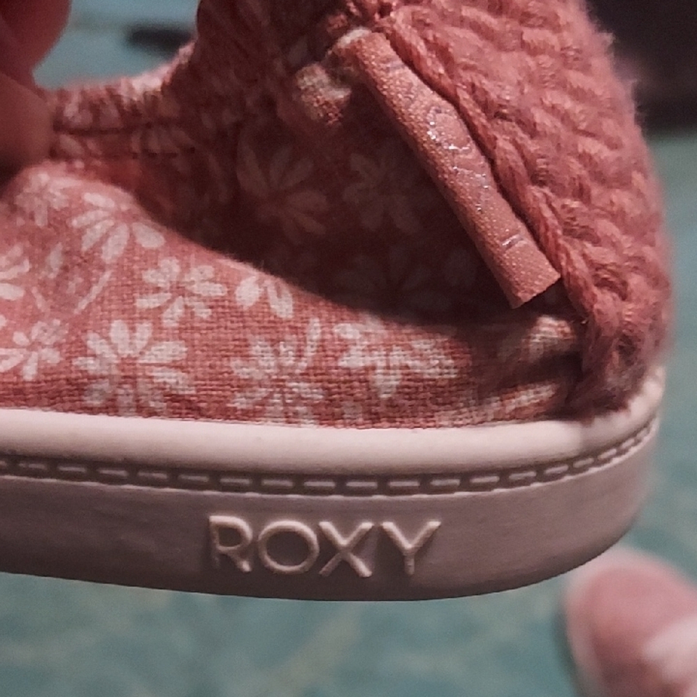 Floral Pink Women's Sneakers - Picture 2 of 7